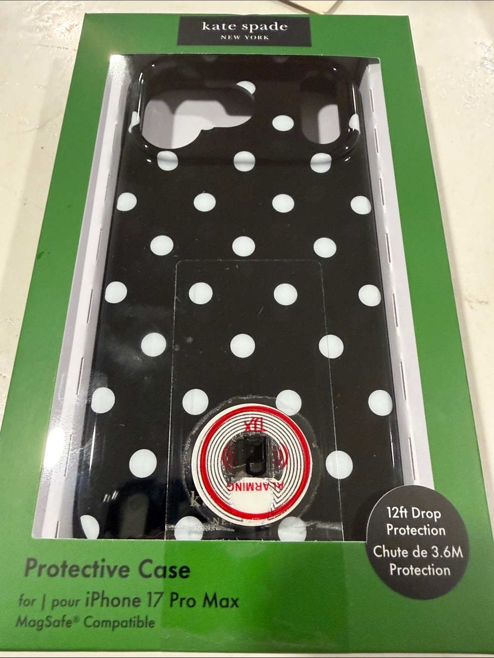 17 PRO MAX IPHONE CASE